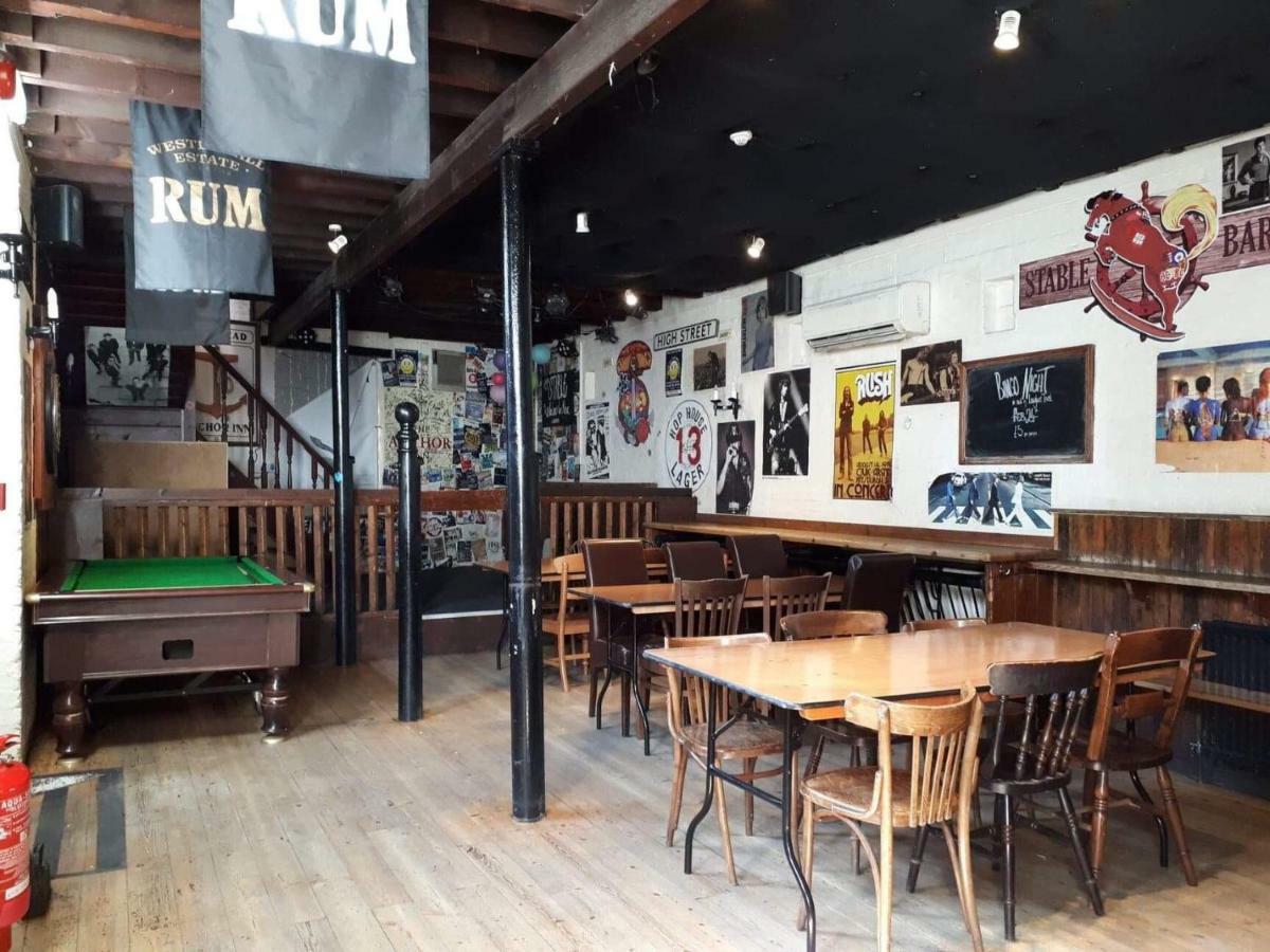 The Anchor Inn Cowes  Ngoại thất bức ảnh
